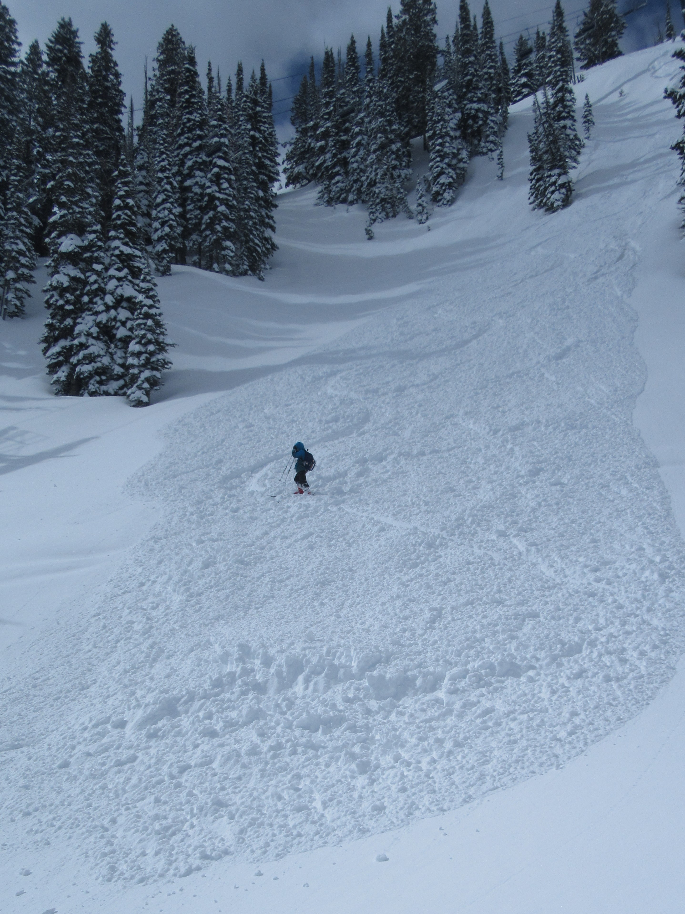 Skier triggered avalanche at Bridger